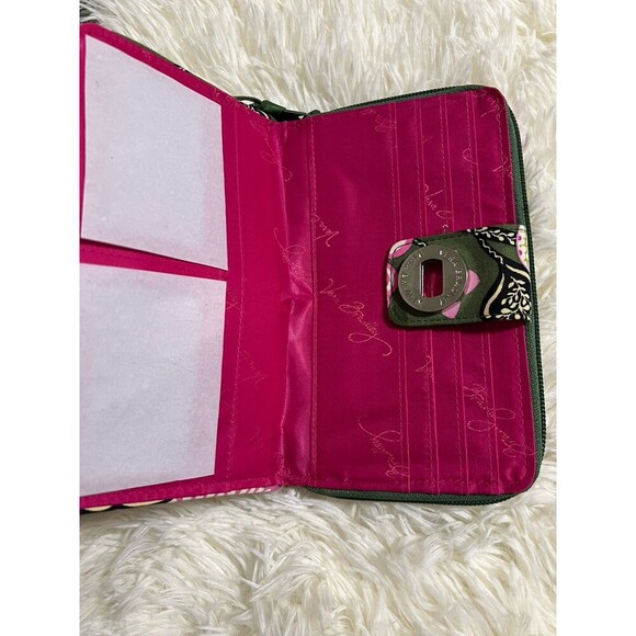NWT Vera Bradley Turn Lock Wallet In Olivia Pink Pattern Floral Zip Around - Picture 8 of 9